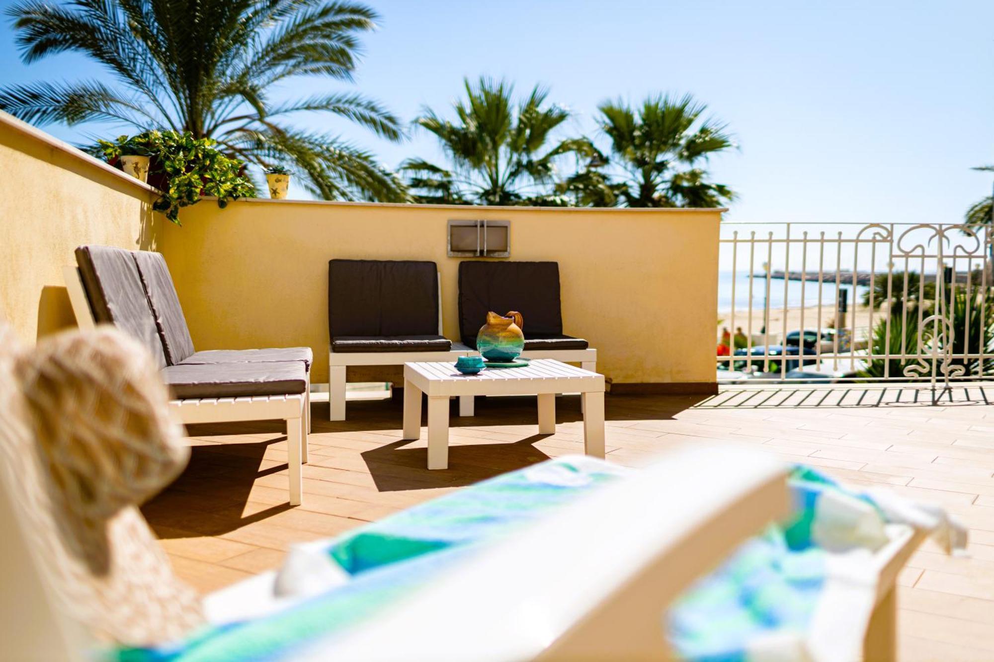 Mare E Castello Apartman Manfredonia Kültér fotó