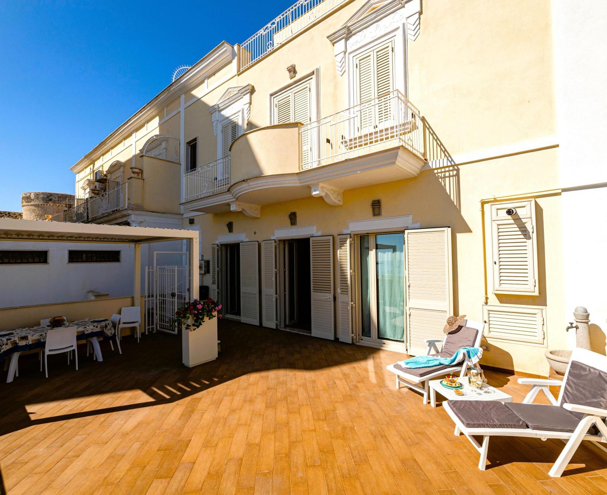 Mare E Castello Apartman Manfredonia Kültér fotó