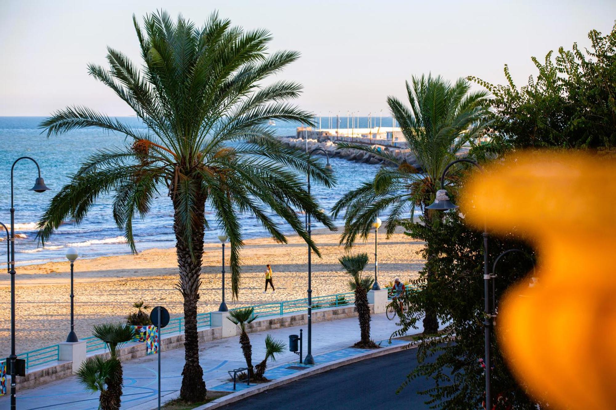Mare E Castello Apartman Manfredonia Kültér fotó