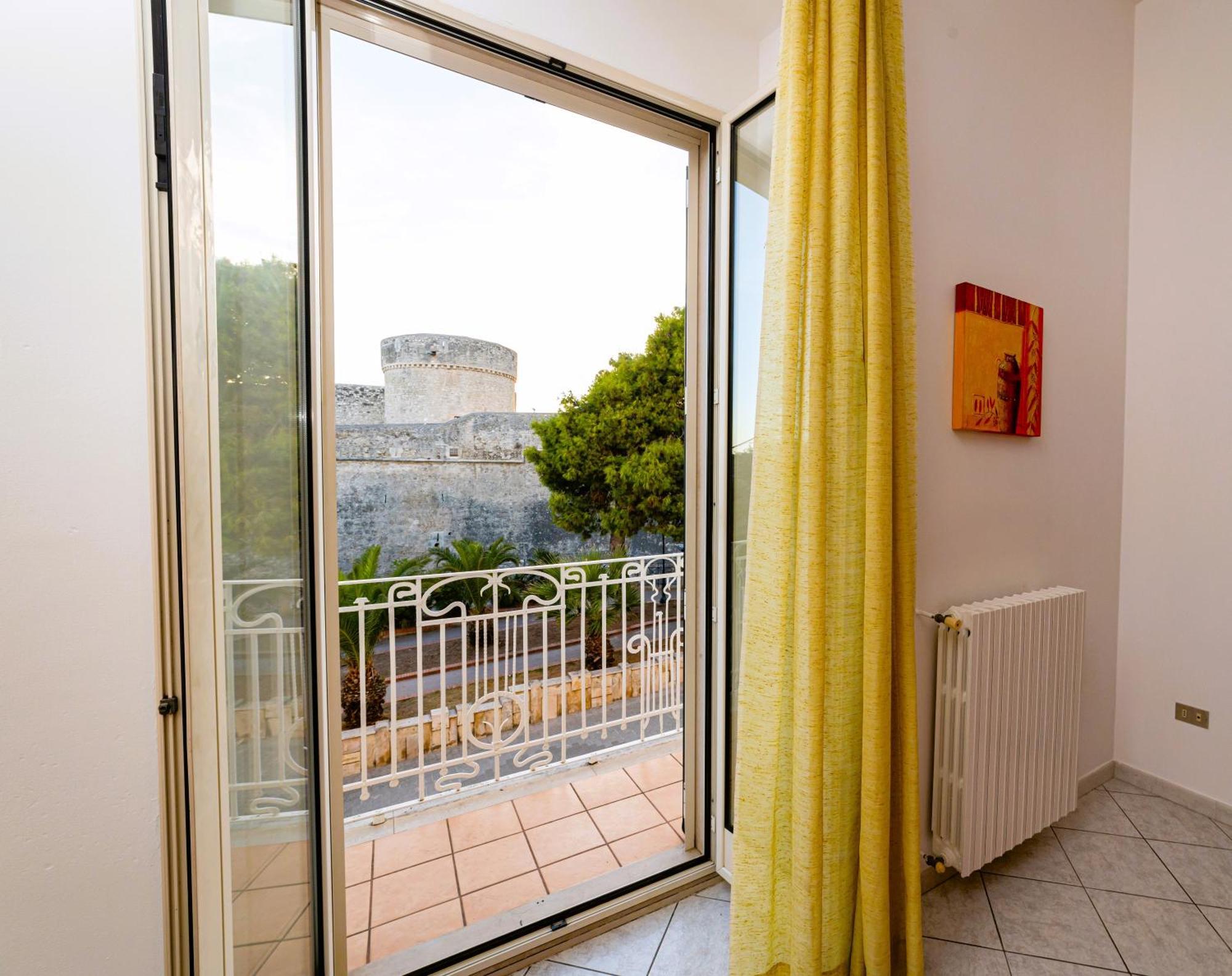 Mare E Castello Apartman Manfredonia Kültér fotó