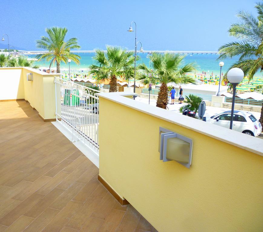 Mare E Castello Apartman Manfredonia Kültér fotó
